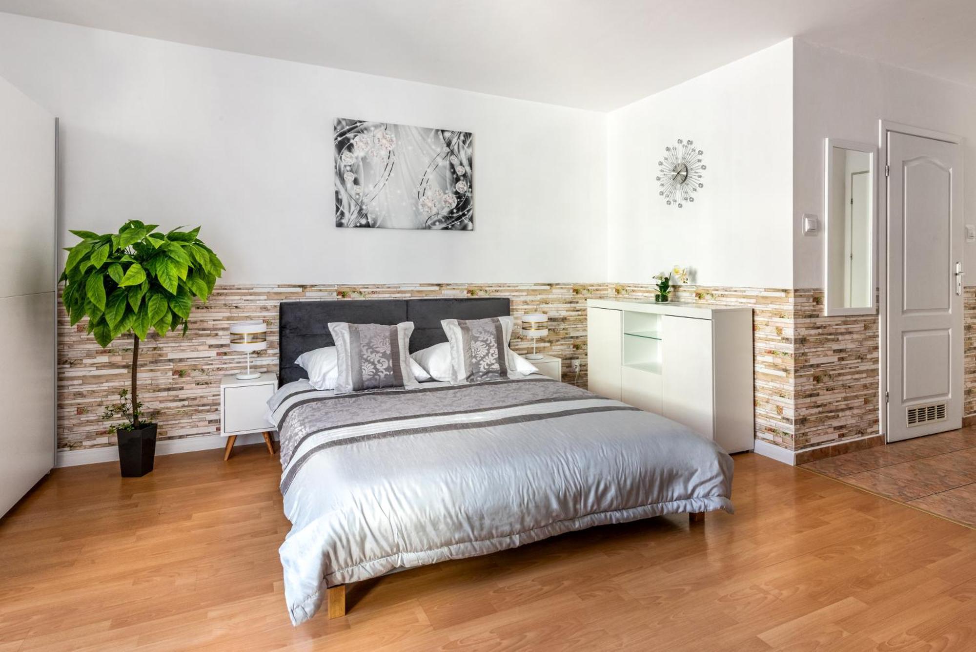 Apartament Diamond 35m2, 4 Osoby, Balkon, Free Parking Apartment *