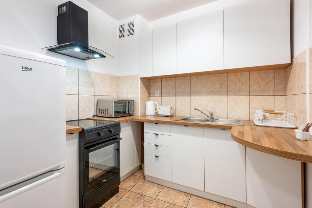 Apartament Diamond 35m2, 4 Osoby, Balkon, Free Parking *